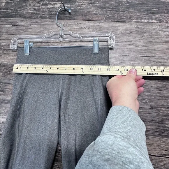 Under Armour Gray Compression Leggings - Picture 3 of 9